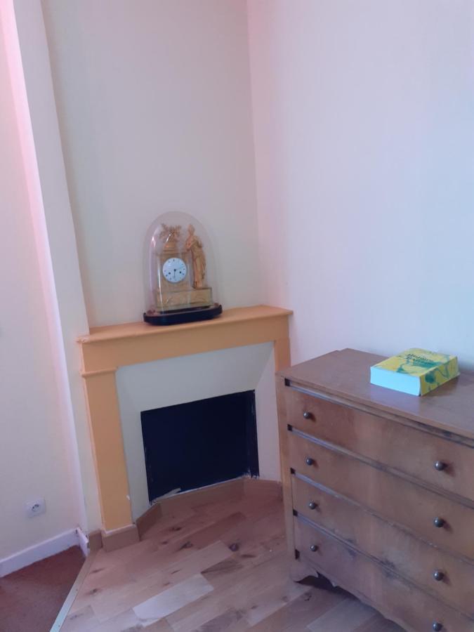 Appartement En Plein Coeur De 밀리 라 포레 외부 사진