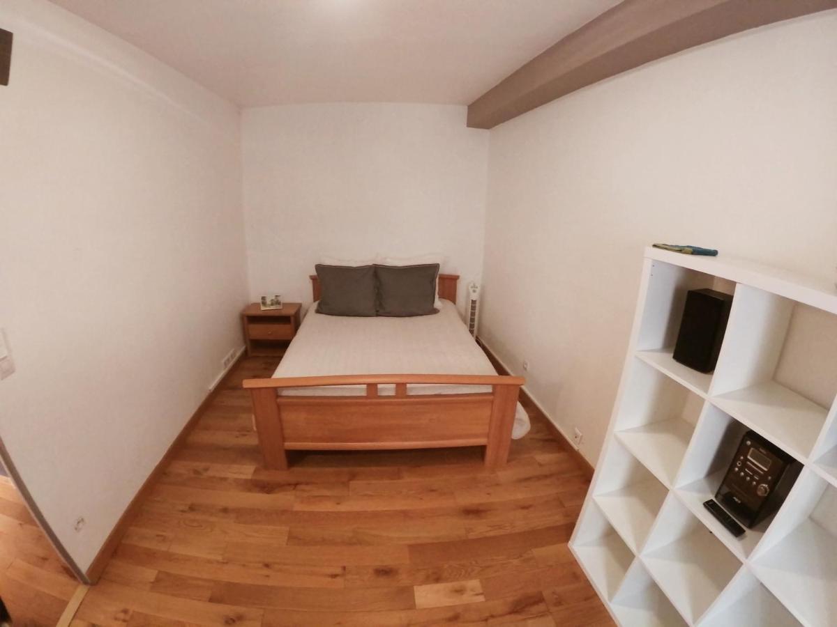 Appartement En Plein Coeur De 밀리 라 포레 외부 사진