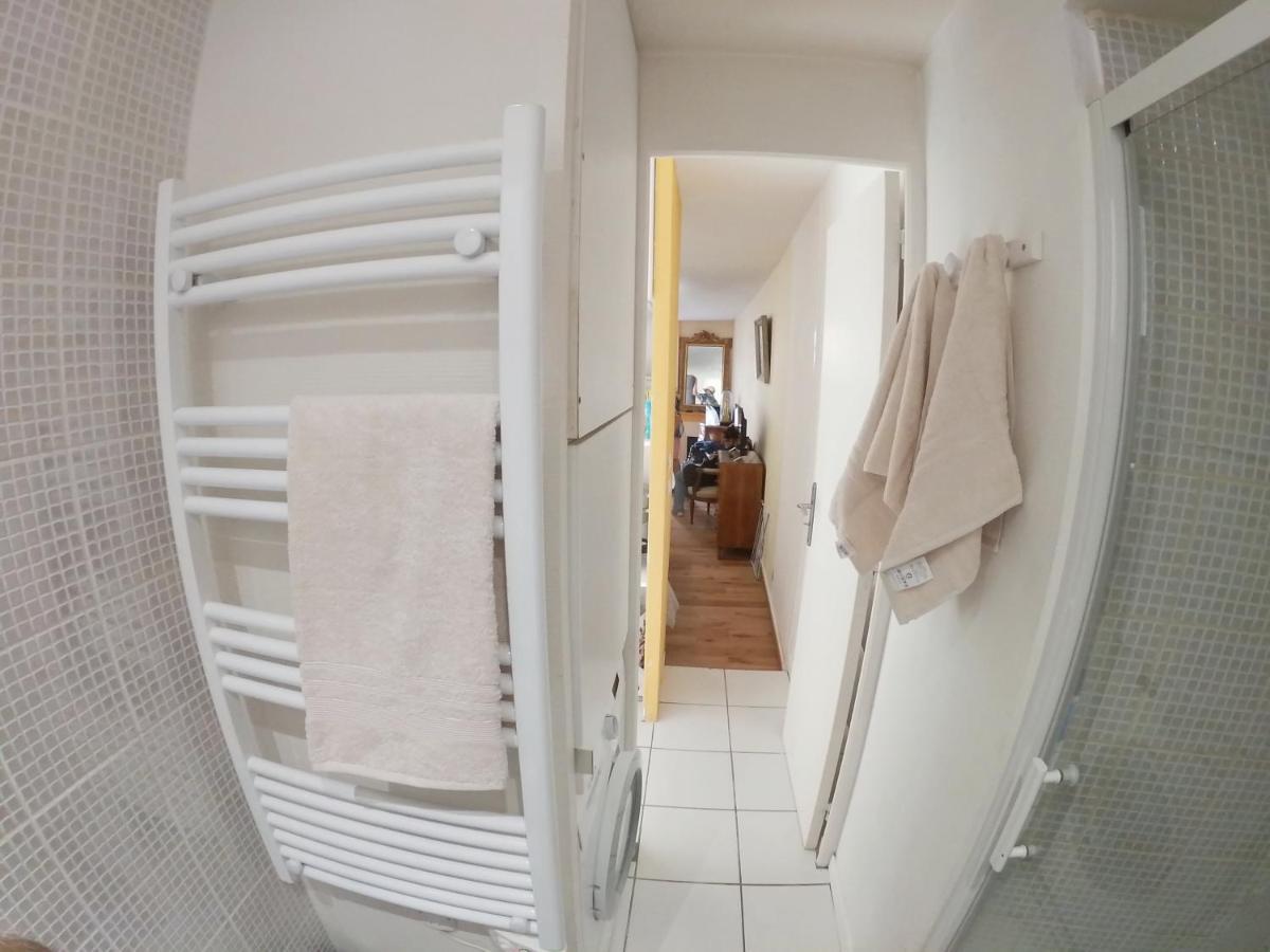 Appartement En Plein Coeur De 밀리 라 포레 외부 사진